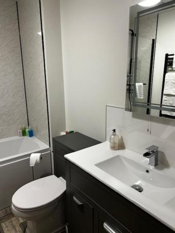 Dunroamin Self-Catering Apartment 애비모어 외부 사진