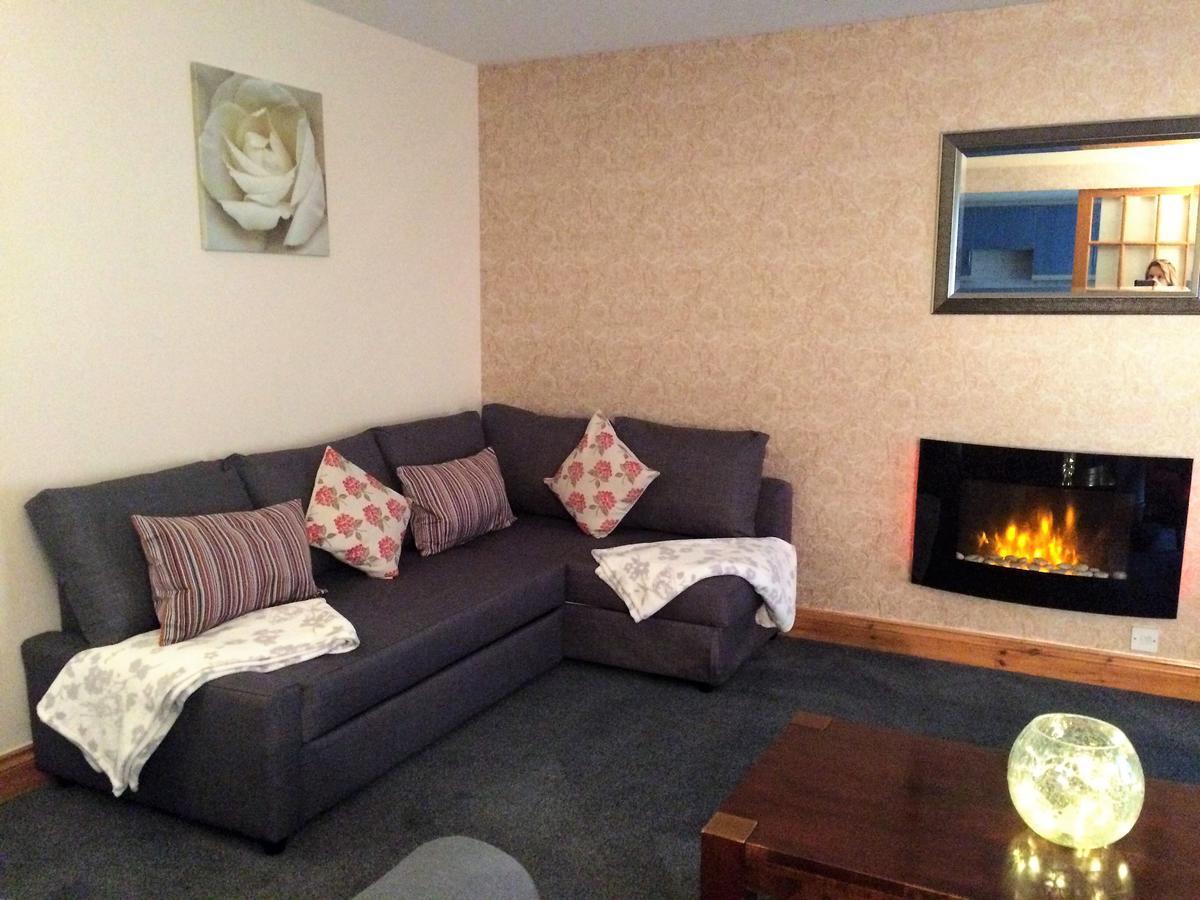 Dunroamin Self-Catering Apartment 애비모어 외부 사진